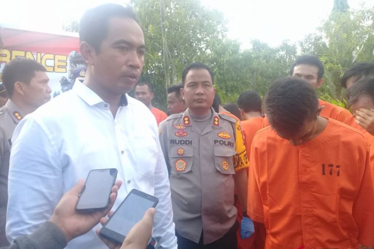 Polresta Denpasar tembak pelaku pemerkosaan