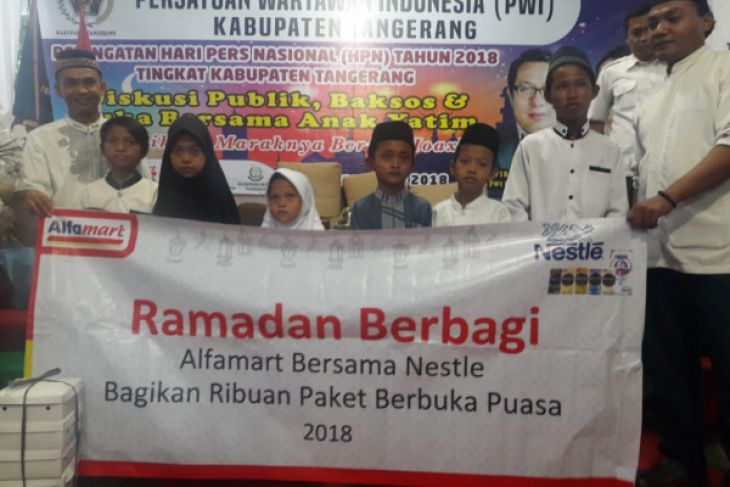 Alfamart Dan Nestle Buka Bersama Yatim Dan Dhuafa