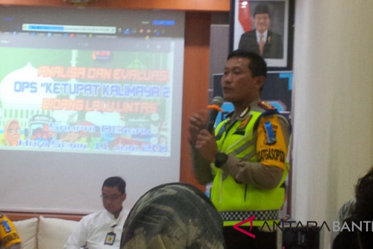 Arus Mudik - Kecelakaan Lalin Mudik Di Banten Turun