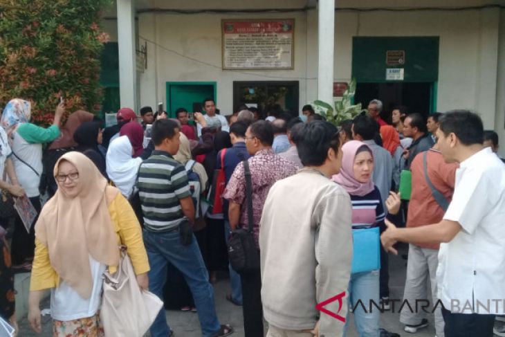 PPDB Online Tangsel Ditutup Dua Hari Akibat
