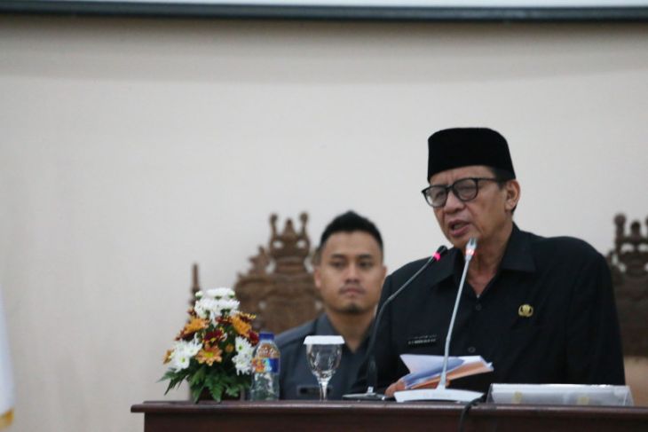 Wahidin Jawab Pandangan Fraksi Terkait APBD Perubahan
