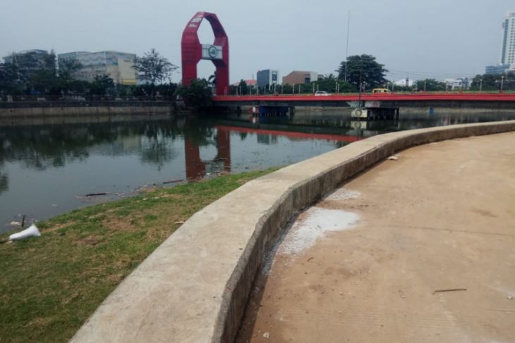 Pemkot Tangerang Buat Taman Tematik Di Bantaran Badan Air