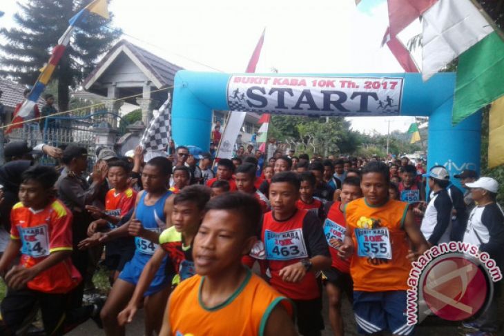 Ratusan Pelajar Bengkulu Ikuti Bukit Kaba 10k