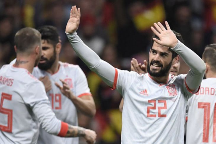 Taklukkan Iran, Spanyol perbesar peluang lolos