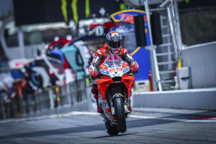 Lorenzo menangi MotoGP Austria