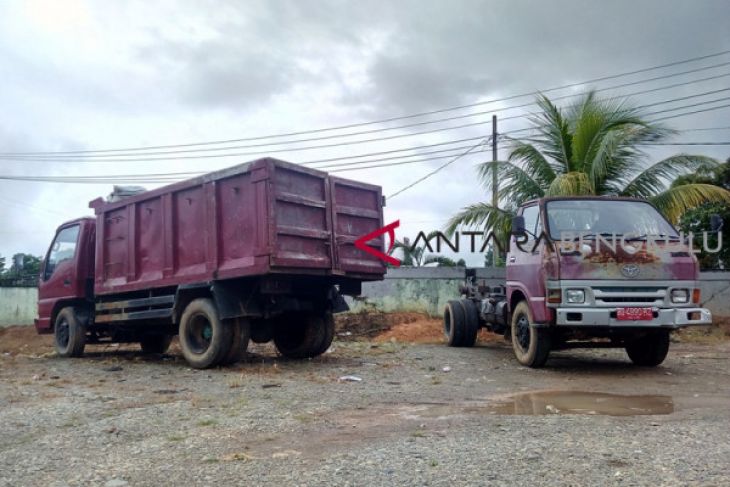 Bengkulu Selatan kekurangan truk pengangkut sampah