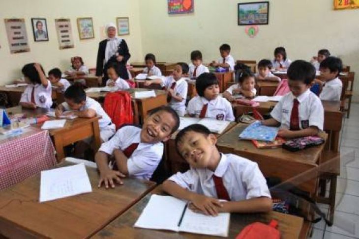 Bekasi Realisasikan 1.411 Kelas Baru Sepanjang 2013-2017