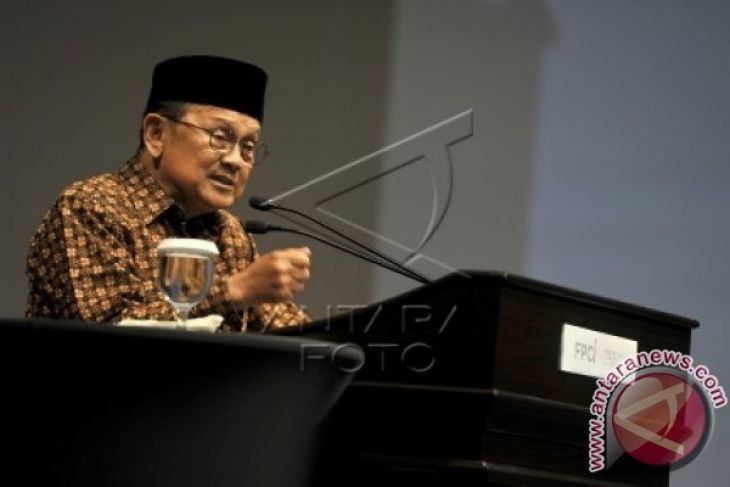 BJ Habibie dirawat di Jerman, kondisinya membaik