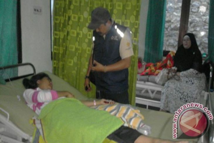 Hirup limbah beracun Warga Karawang dirujuk ke RSUD