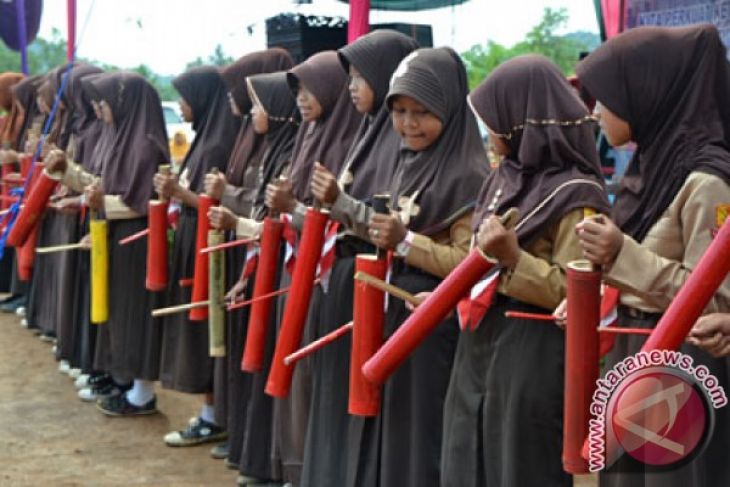 Murid Dan Mahasiswa Demo Menuntut Reformasi Pendidikan