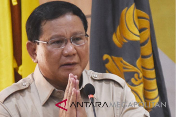 Prabowo-Sandiaga daftar setelah Shalat Jumat