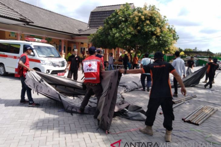 40 turis China dievakuasi pascagema Lombok