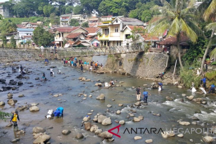Pemkot Bogor luncurkan program naturalisasi Sungai Ciliwung