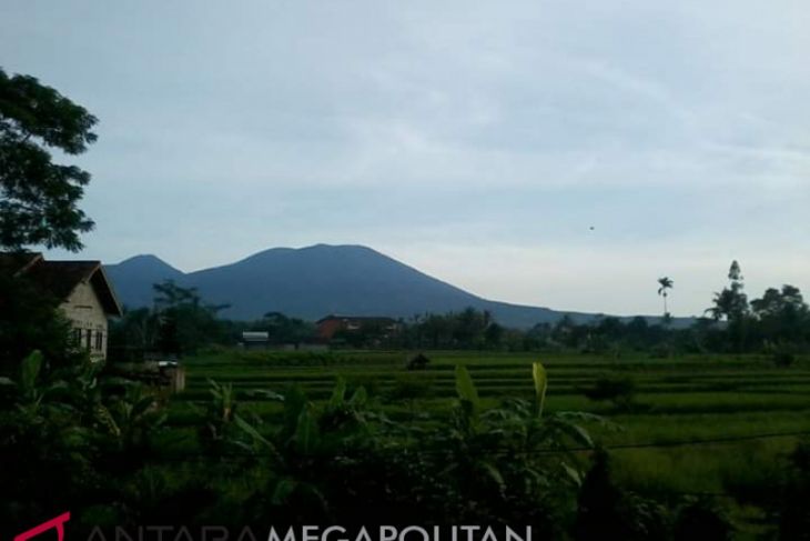Jalur pendakian di Gunung Gede-Pangrango ditutup sementara