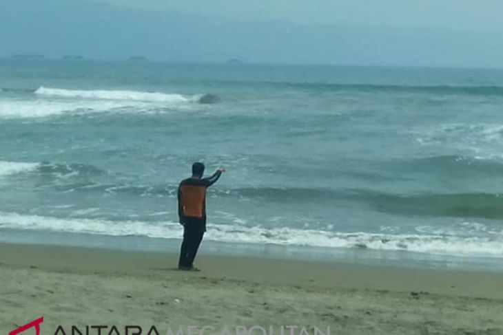 Bupati sukabumi ingin remajakan alat deteksi dini tsunami