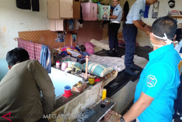 BNNK Sukabumi Geledah Kamar Penghuni Lapas Warungkiara