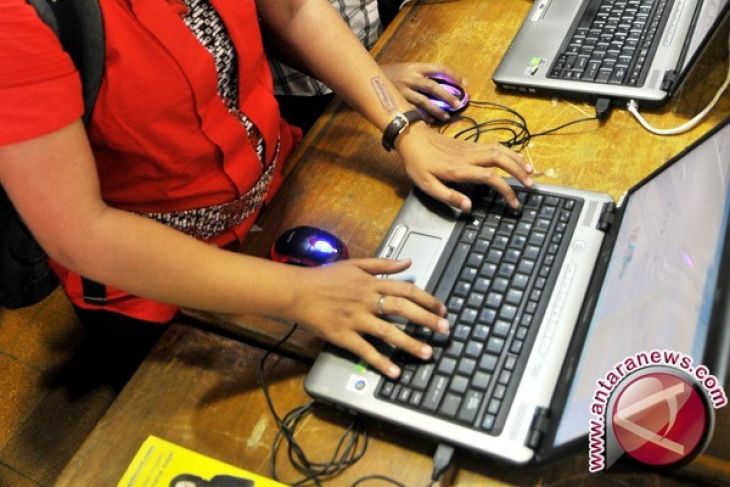 Sudah Lebih dari Setengah Orang Indonesia Melek Internet