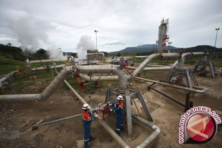 Brent Kembali Tergelincir, Harga Minyak Turun Tajam