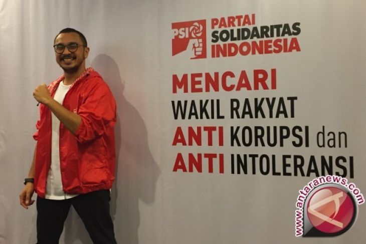 Giring: Banyak Artis Jadi Caleg Karena Jokowi