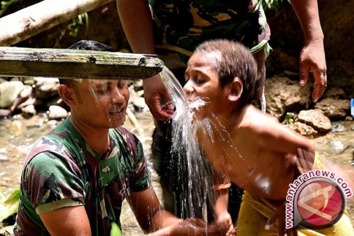 Di Jawa Timur Akan Ada Program Satu Sekolah Satu Tentara