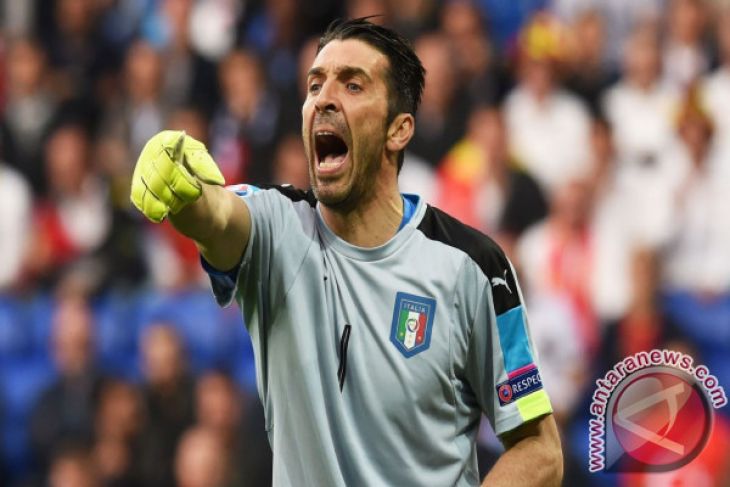 Sejumlah Pemain Italia Pensiun