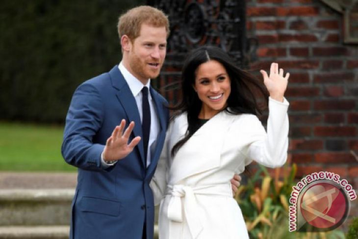 Apakah Meghan Markle akan kenakan mahkota Putri Diana saat menikah?
