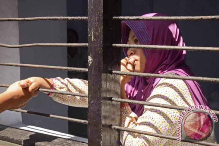 Baiq Nuril, Potret Buram Hukum Indonesia