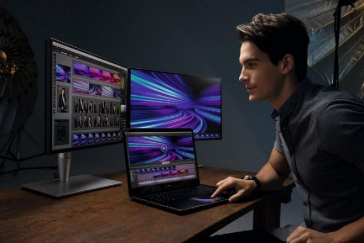 Asus ZenBook Pro 15 UX580, Laptop Dengan Dua Layar