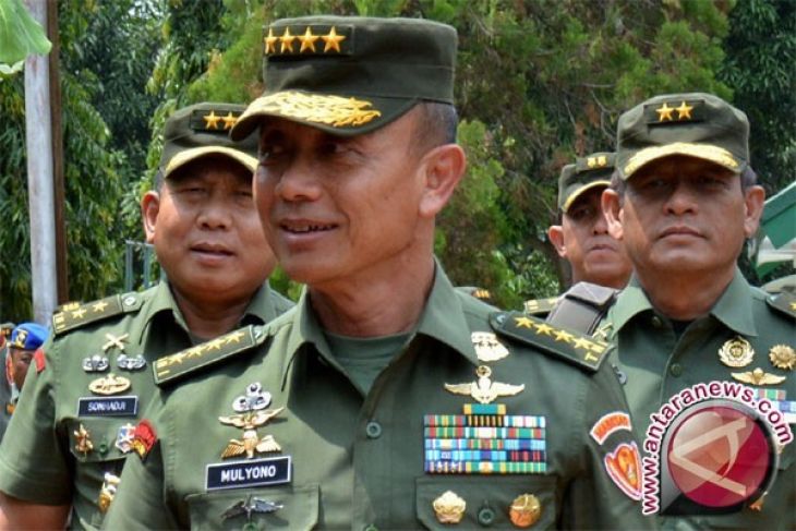 KASAD Pimpin Sertijab Empat Pangdam