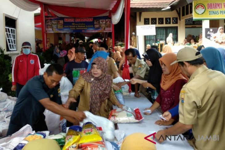 Bazar Dharma Wanita Jambi jual daging Rp70.000 (video)