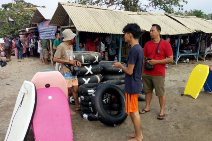 Menpar: libur lebaran gerakan 30 juta wisnus