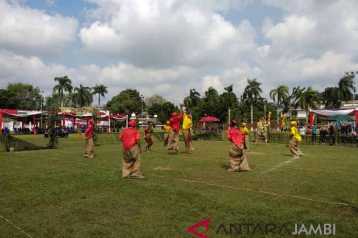 Festival olahraga tradisional lestarikan budaya