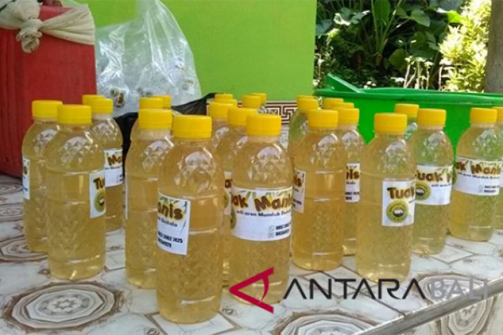 Tuak manis tanpa mabuk dari Desa Munduk