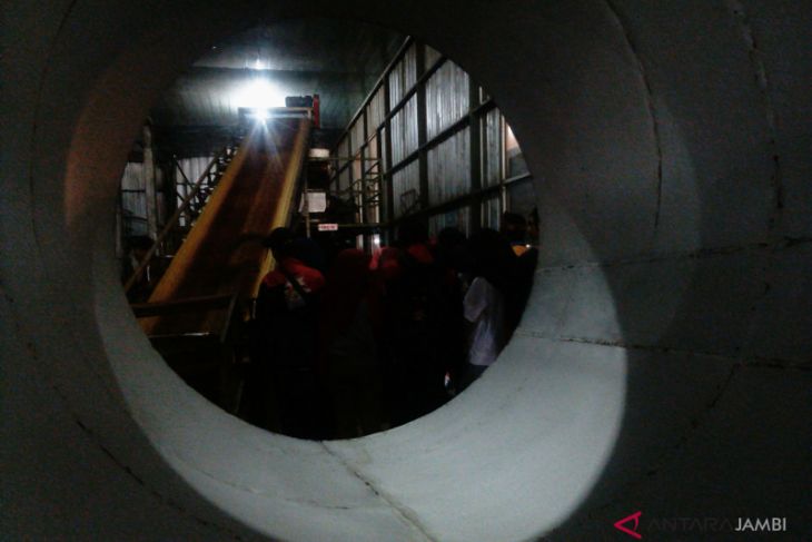 BUMN Hadir- SMN Maluku Utara kunjungi pabrik teh Kayu Aro