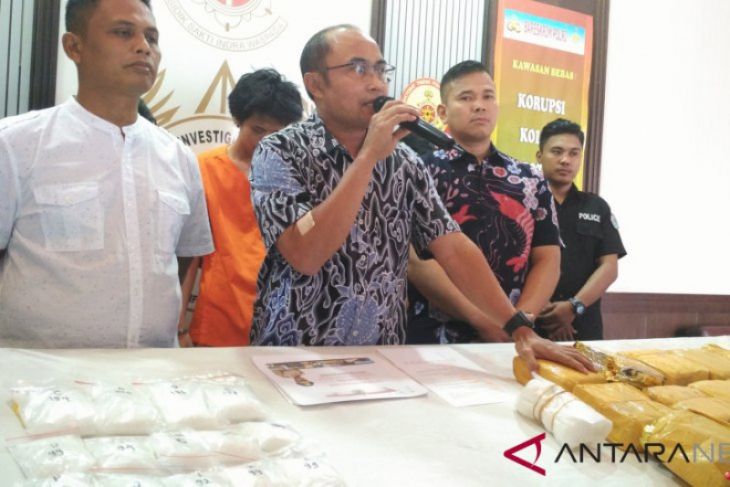Dua pekan terakhir, polisi ungkap 896 kasus narkoba