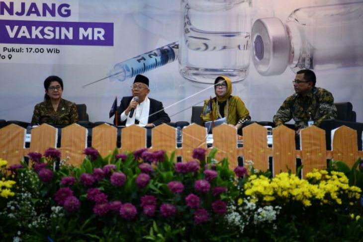 Diskusi fatwa vaksin MR