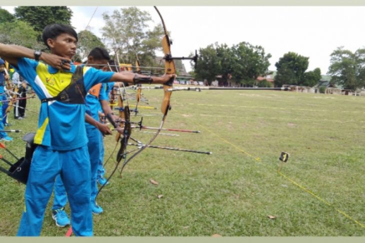 Dua atlet disabilitas siap bertanding pada cabang panahan