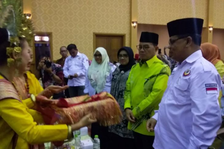 Ketua Umum IKM Jambi kukuhkan pengurus daerah