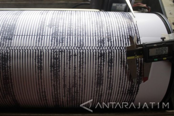 Gempa 5,7 SR Guncang Mataram