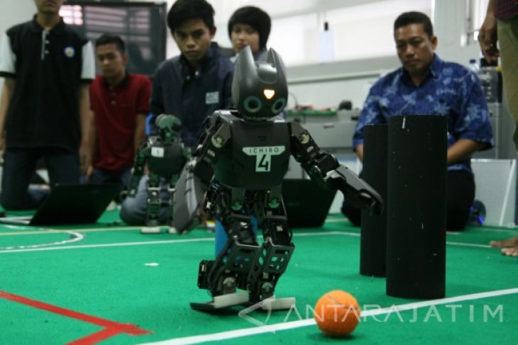 Juara Dunia Sepak Bola Robot