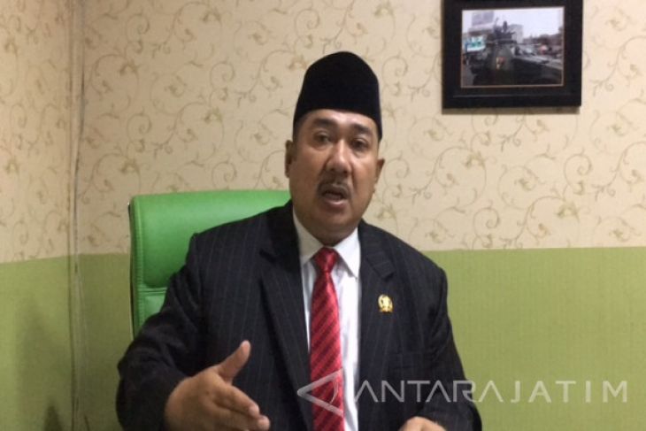 Pimpinan DPRD Surabaya Temukan Banyak Honorer Diperlakukan Tidak Manusiawi