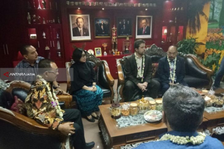 DPRD Surabaya Jajaki Kerja Sama dengan Hungaria