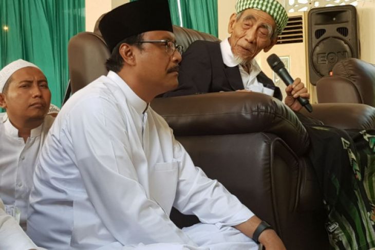 Gus Ipul Ingatkan Perdamaian dan Peduli Tetangga