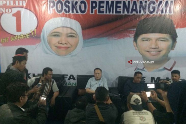 Relawan Khofifah-Emil Dirikan Posko Dekat Grahadi