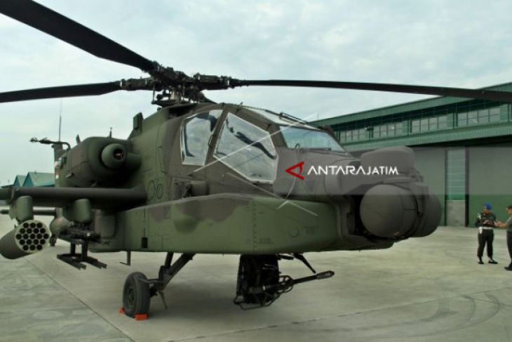 Kemhan Serahkan Delapan Helikopter Apache ke Angkatan Darat