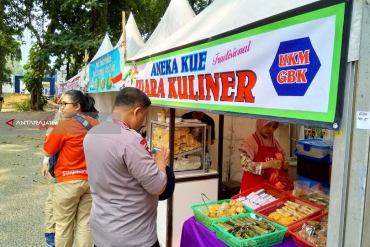 Asian Games 2018 - Beli Gorengan Kaki Lima Pun Gunakan Nontunai