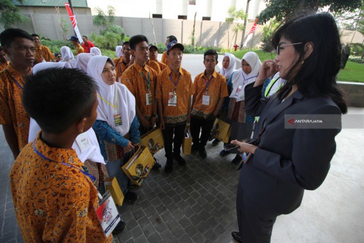 BUMN Hadir - PP Properti Kenalkan Pengetahuan Hunian Ke SMN (Video)