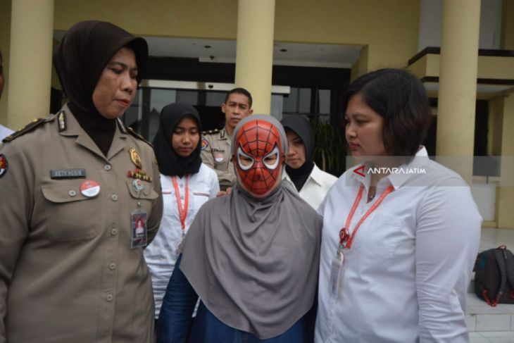 Polisi Tangkap Pengelola Panti Pijat
