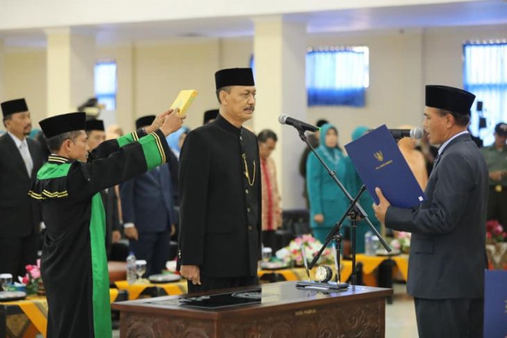 Wali Kota Madiun Lantik Rusdiyanto Sebagai Pejabat Sekda