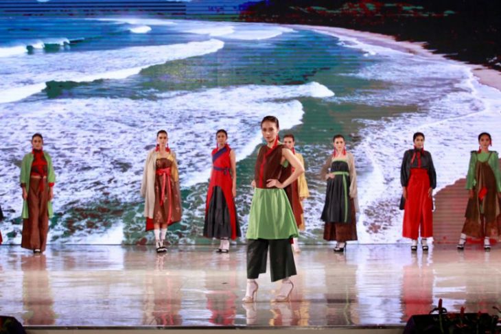 Festival Batik Banyuwangi Etalase Mahakarya Batik Banyuwangi